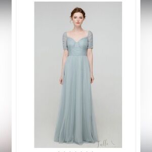 Tulle and Chantilly Sweetheart Neckline Formal Dress